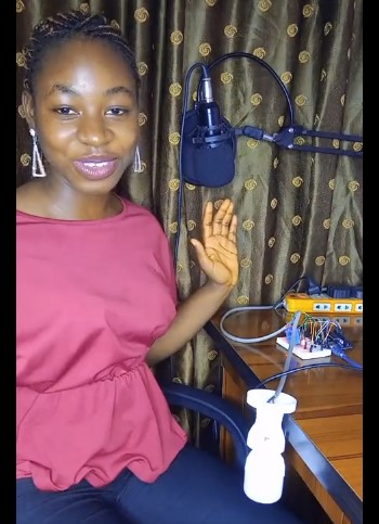 Brilliant Nigerian lady creates smart bulb controlled with hand clap (Video) - helen smart bulb nigeria