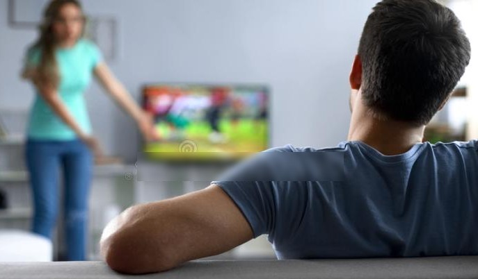 Nigerian lady reveals how she made her man to stop watching football match