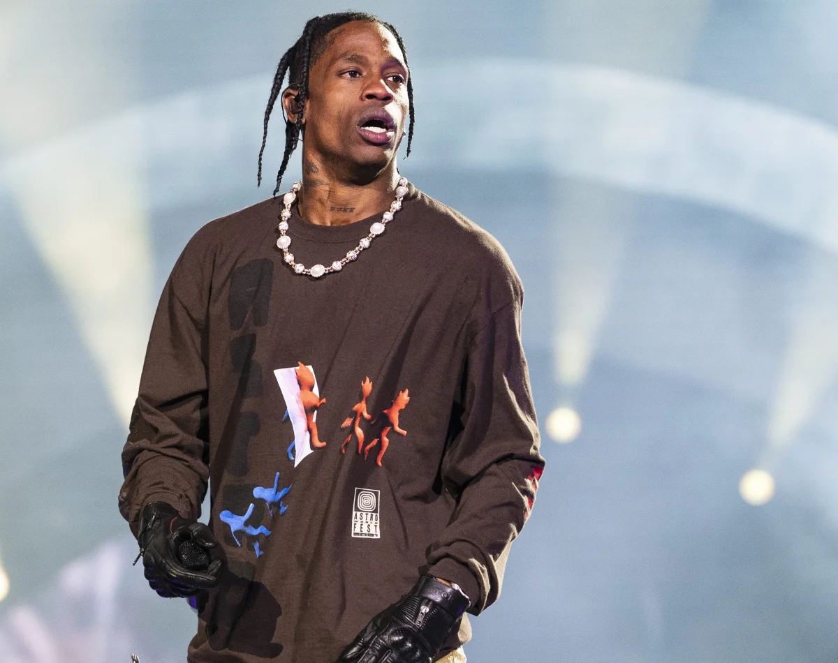 Rapper, Travis Scott asks DJ to stop playing Asake’s song at club in US (Video)