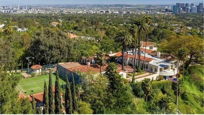 NBA star, LeBron James demolishes $37m mansion to build ‘dream home’