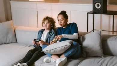 Gaming Across Generations: Introducing Kids to Classic Video Games
