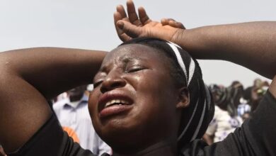 Woman cries out hubby biological father 4-year-old son