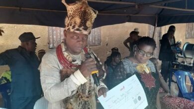Igwe empowers 63 youths with N63million
