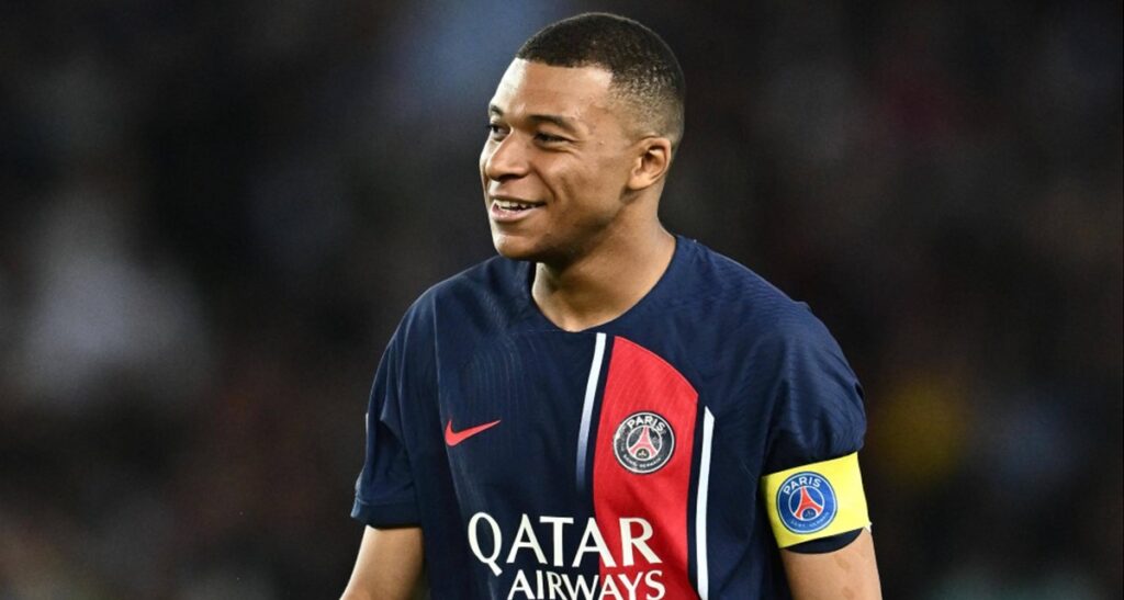 Ronaldo suggests club Mbappe must join to win Ballon d’Or
